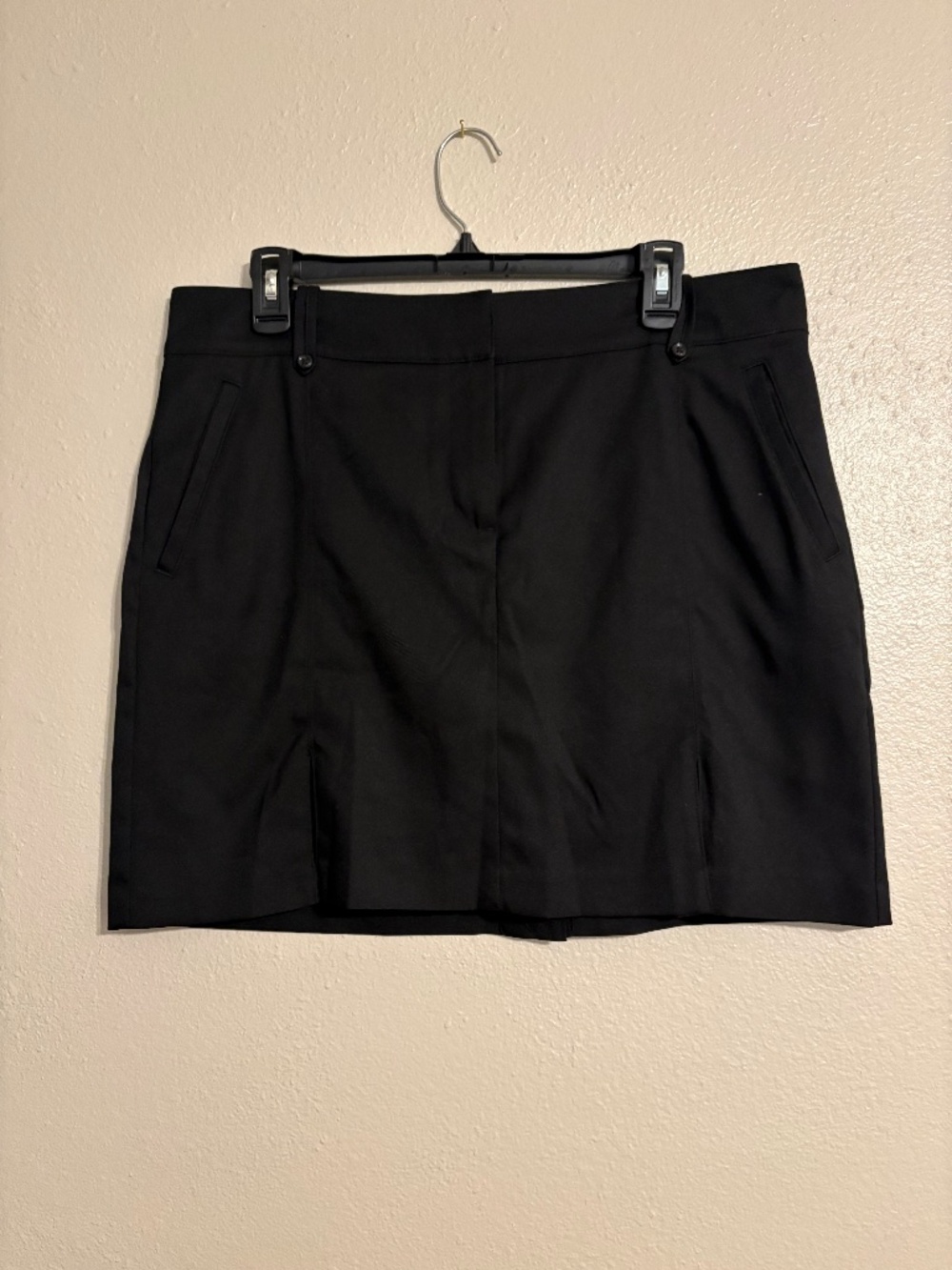 IZOD Black Womens Golf Skort Size 12